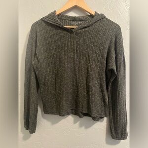 American Eagle long sleeve